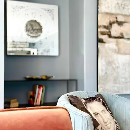 Expo River View شقة