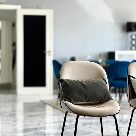 アパート Expo River View *